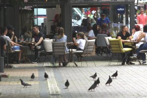 Приходите от ДДС внесени от ресторантьорите след намаляването на налога