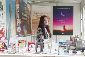 Въпреки че в много страни по света коронавирусът отмени книжните