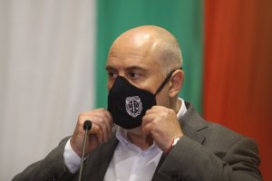 Още двама съветници на президента са станали обект на прокуратурата