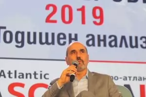 Цветанов: Привържениците на ГЕРБ демонстрират под конвой и от страх 