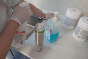 Десет деца са получили алергичен шок а някои от тях и