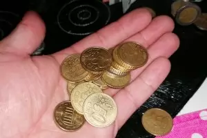 Всяко пето домакинство закъсва с плащането на сметките