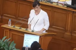 ГЕРБ обвини президента, че се вдъхновява от диктатори