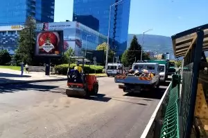 Любимите на ГЕРБ пътни фирми се наредиха за два мегатърга в София