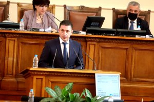 Двама служители на ГДБОП са били наказани за операцията на грешен