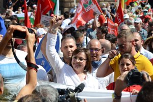 Трудно тези дни може да се определи коя точно е