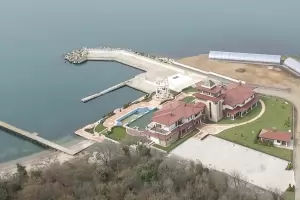 Държавата години наред обгрижва Догансарай