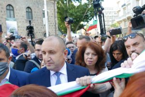 Президентът Румен Радев обяви че не познава бизнесмена и депутат