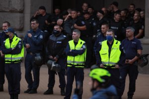 Поведението на гражданите на вчерашните антиправителствени протести е било недостойно