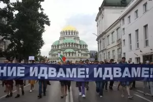 35-те дни на протест родиха песен и клип