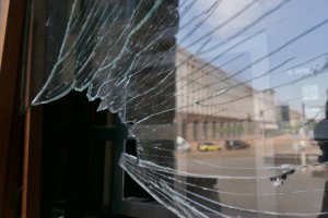 Софийската районна прокуратура ще поиска днес съдът да наложи мярка