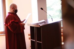 В условията на пандемия парламентът одобри правила за употребата на