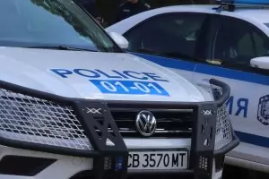 Полиция и БАБХ влязоха в столичен квартал на акция срещу купен вот