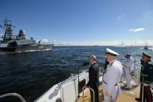Путин обеща 40 нови бойни кораби и хиперзвукови ракетни комплекси