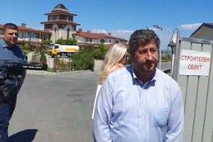 ГЕРБ продължава да цака опонентите си в Народното събрание и