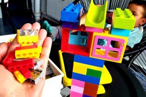 Детските градини в услуга на родители медици заработиха днес в