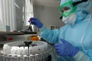 Руската ваксина за COVID-19 ще струва 10 долара за две дози