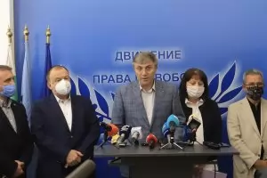 ДПС се оплака от мутризация на политиката