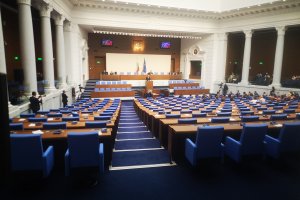 Пет са сигурните формации в следващото Народно събрание а за