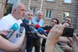 Усещането за това че светът започва от някого и свършва