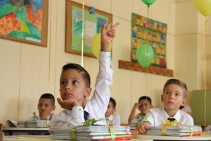 Учители от Испания вече ще могат да преподават испански език