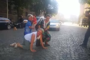 НСО изведе насила протестиращите от Народното събрание