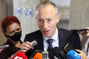 В училищата няма свръх стойности на заразени с коронавирус спрямо