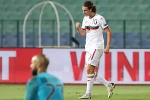 Националите изпуснаха да победят Ирландия