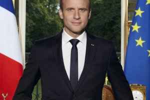 Френският президент Еманюел Макрон обяви снощи официално кандидатурата си за