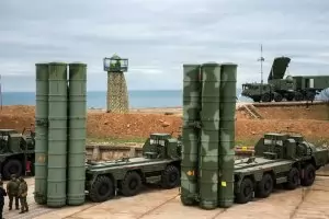 Русия извади ракетите С-400