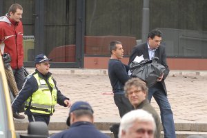 БЕЗДАРНИЦИ НИ ВОДЯТ НАКЪДЕ Готов съм да почерпя Един професор се произнесе