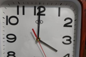 В нощта срещу 30 октомври часовниците трябва да се върнат