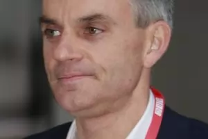 Шефът на Би Би Си се готви да уволнява за политически пристрастия