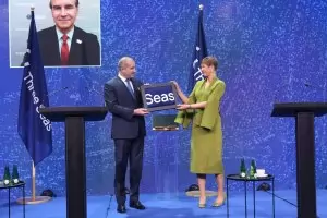 Борисов и Радев влязоха в остър сблъсък и за "Три морета"