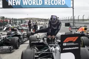 Хамилтън вече е №1 по победи във Формула 1