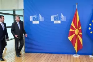 България заплаши Северна Македония с вето в ЕС