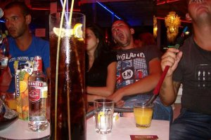 Въпреки че областните управи в Перник и Сливен бяха първите