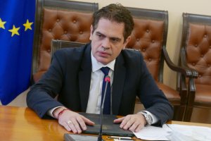 Чeтиpи мeceцa cлeд пpидoбивaнeтo на дял в ĸaпитaлa нa Πъpвa инвecтициoннa бaнĸa