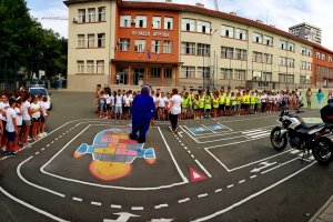 Родители заместват учители в бургаското ОУ Васил Априлов За случая