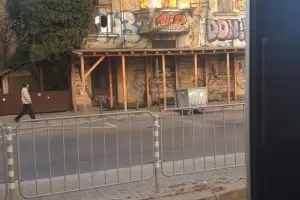 Поредна сграда-паметник горя в центъра на София