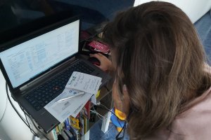 Да се даде локална автономия на училищата да преценят колко