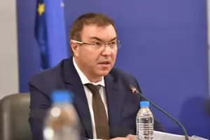 Министър Ангелов настоява, че пациенти не се връщат