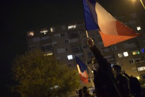 Още четирима тийнейджъри са обвинени във връзка с убийството на