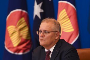 Австралия поиска от Китай да се извини за публикуването на снимка