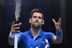 Световният №1 в тениса Новак Джокович разгроми поставения под №8