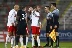 Шест положителни теста за коронавирус има в "Левски" от днес