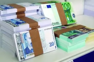 Уникредит Булбанк отново измести Банка ДСК от върха