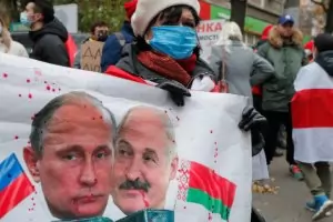 Десетки са арестувани в Минск на пореден протест срещу Лукашенко 