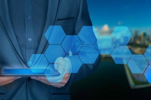 Министри работодатели и синдикати се събират днес на заседание за