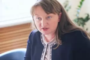 Затварянето няма да е до изборите, обеща Сачева 